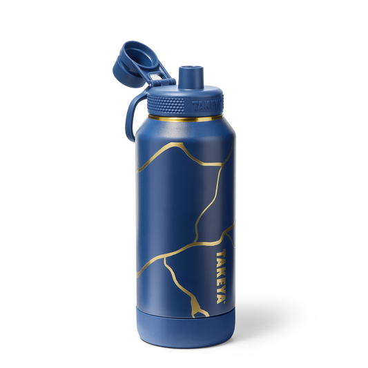 kintsugi-water-bottle-with-spout-lid-l9 TKS_SP25_SptBtl_GoldMarine_32oz_51390_v2_sRGB_SHD.png